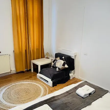 Londof Housing City Center Apartmán Brašov