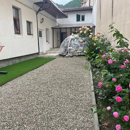 Londof Housing City Center Apartment