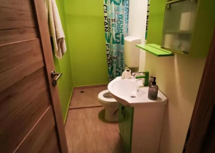 Londof Housing City Center *