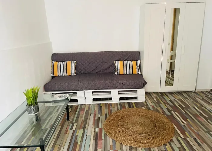 Londof Housing City Center * Braşov